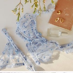 NWT HARPER RUFFLE BRA AND THONG PANTY